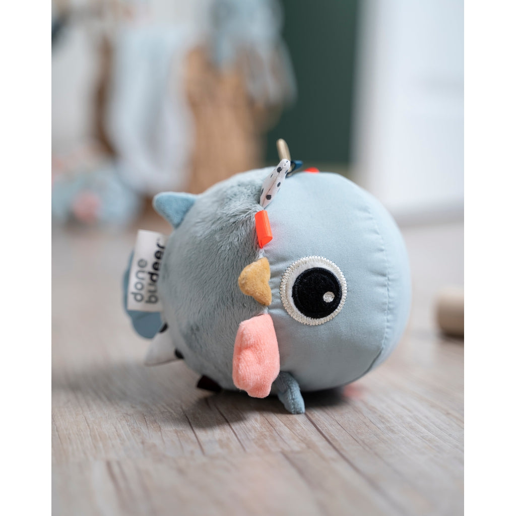 Done by Deer - Aktiviteettipallo Puffee - Vauvan aktiviteettilelu - Done by Deer - - - - Muksukaskauppa.fi