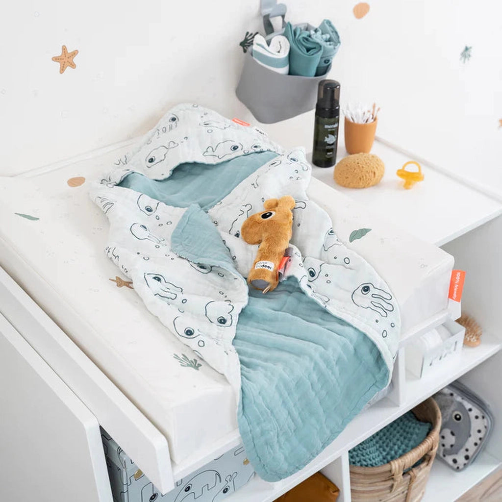 Done by Deer Sea Friends huppupyyhe - Vaatteet ja asusteet - Done by Deer - Sininen - - - Muksukaskauppa.fi